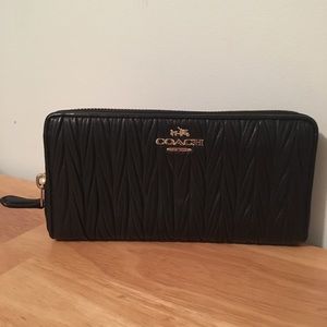 COACH Black Leather Zip Around Wallet